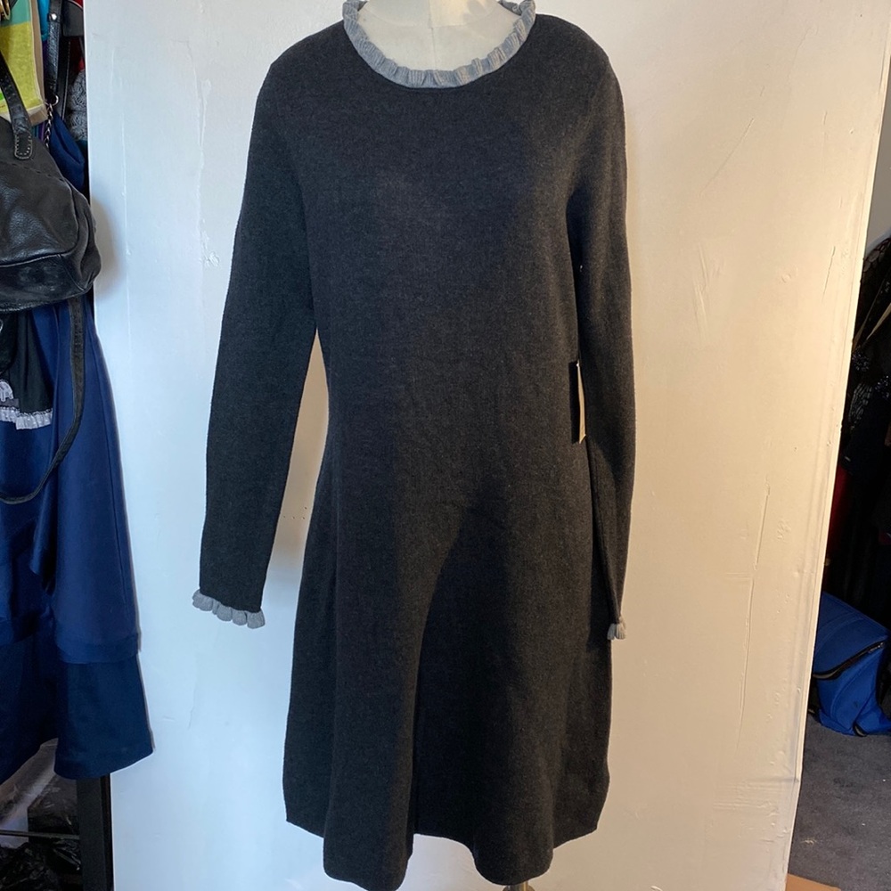 Gray knit midi dress
